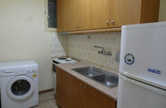 Γκαρσονιέρα επιπλωμένη 60 τ.μ. στο κέντρο.