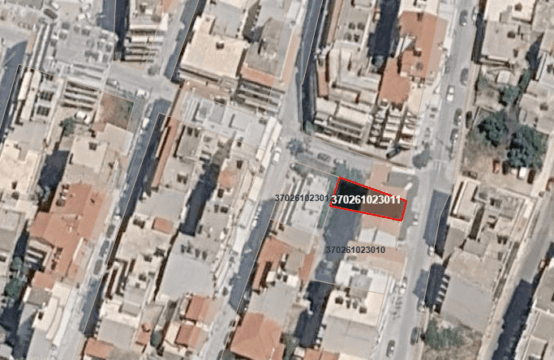 Οικόπεδο στην Ανδρέου Δημητρίου και Παπαφλέσσα.